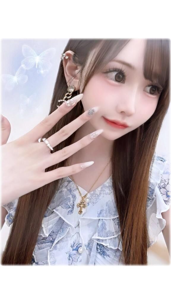 廃墟で&#128141;*。