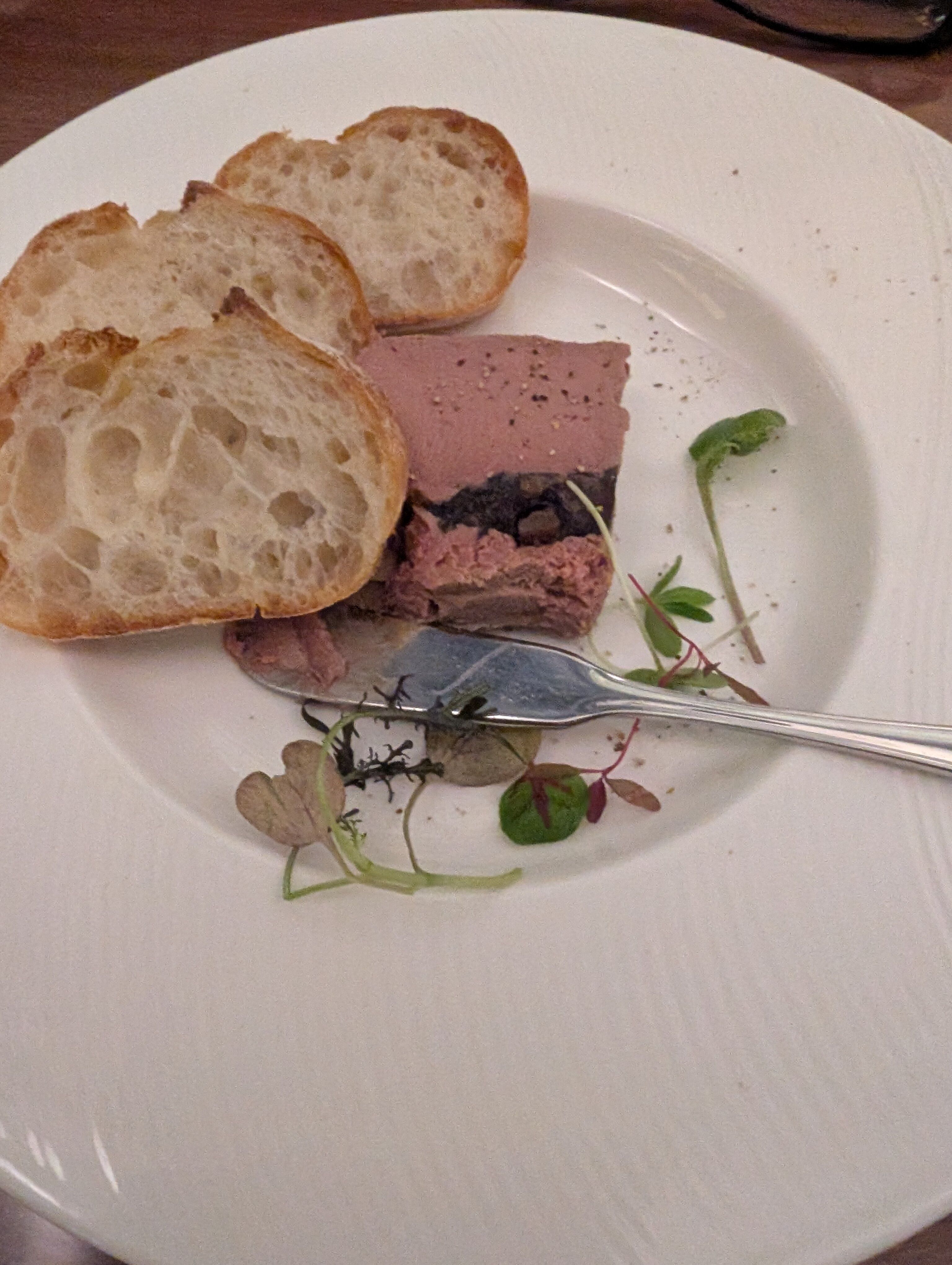 1人でワイン＆ビストロ