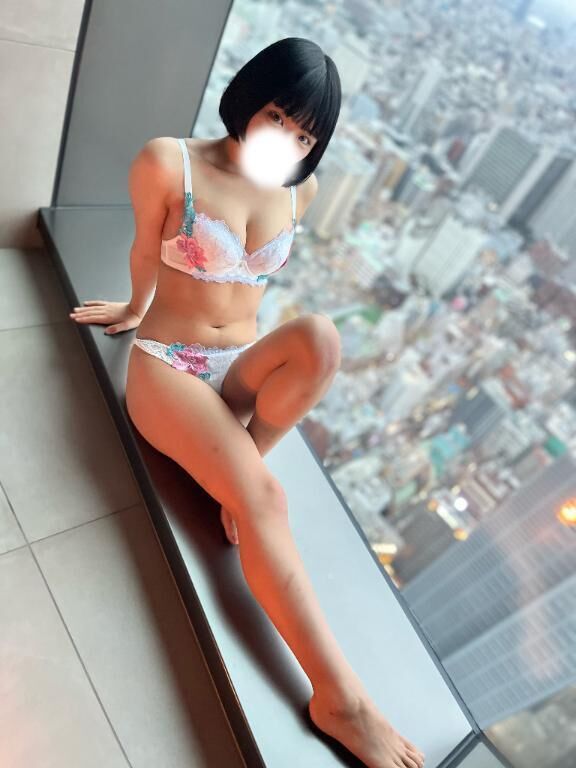 足の裏でイかされるオスってどんな気持ち&#x301C;？&#9825;