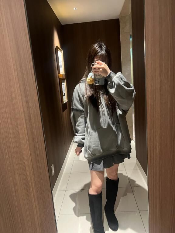 本日も出勤してます♡