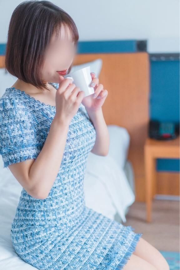 &#128008;&zwj;&#11035;めがね女子