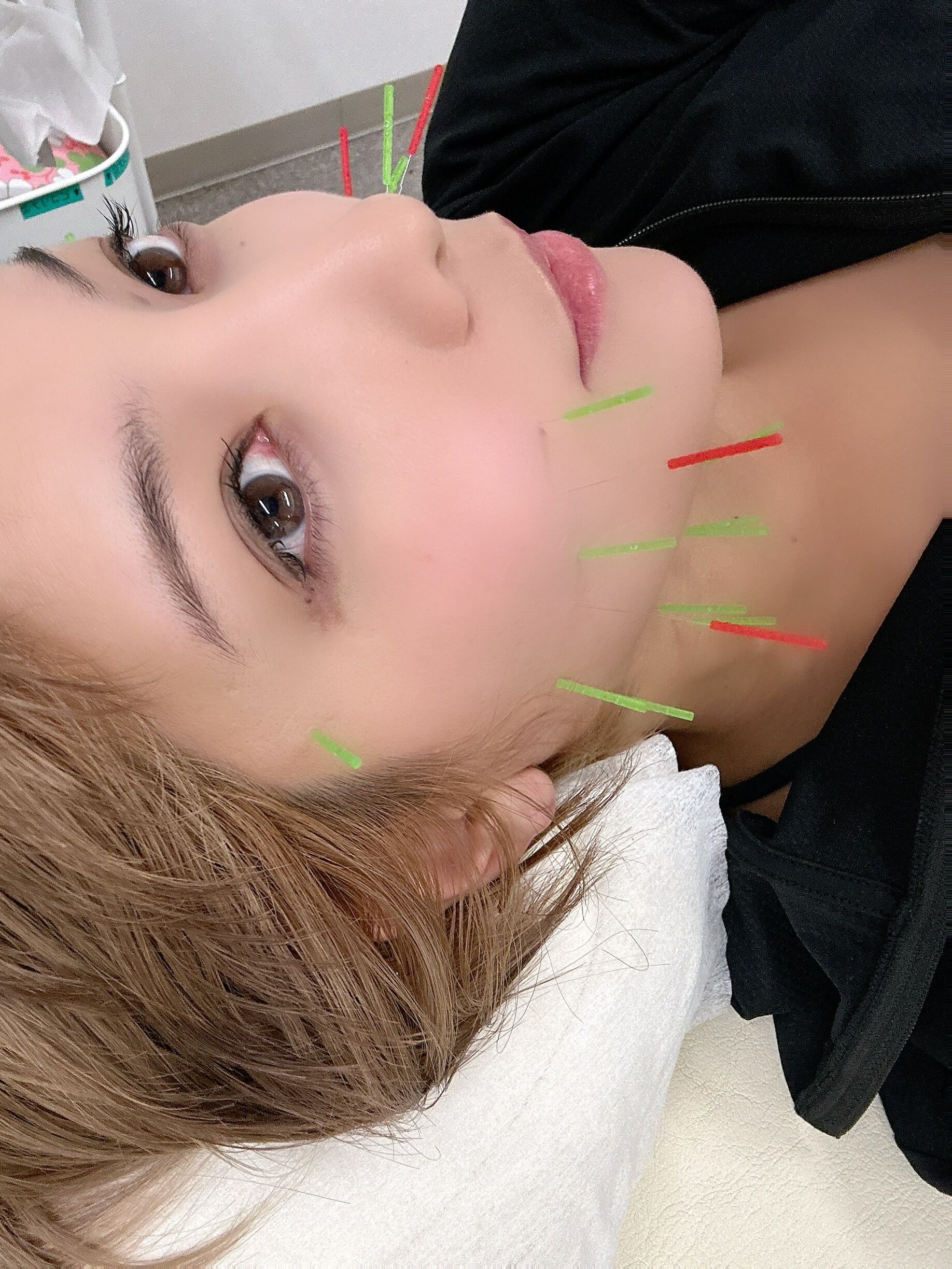 マッサージ行くより整体の方が痛み我慢するけど凝りとれる&zwj;♀️