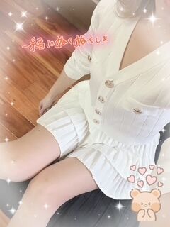 出勤してまぁす♡