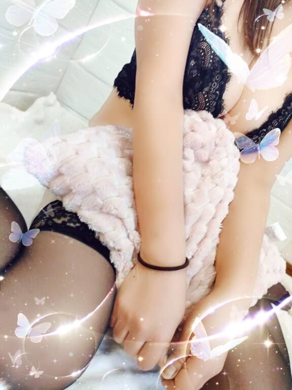 (&#9825;&#9825;&#9825;&#9825;&#9825;&#9825;)&#9825;崋