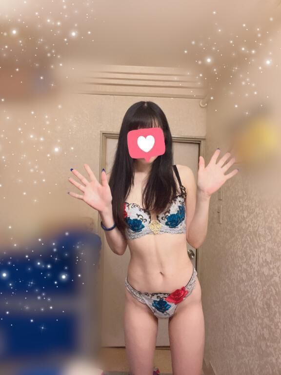 出勤しております&#9825;