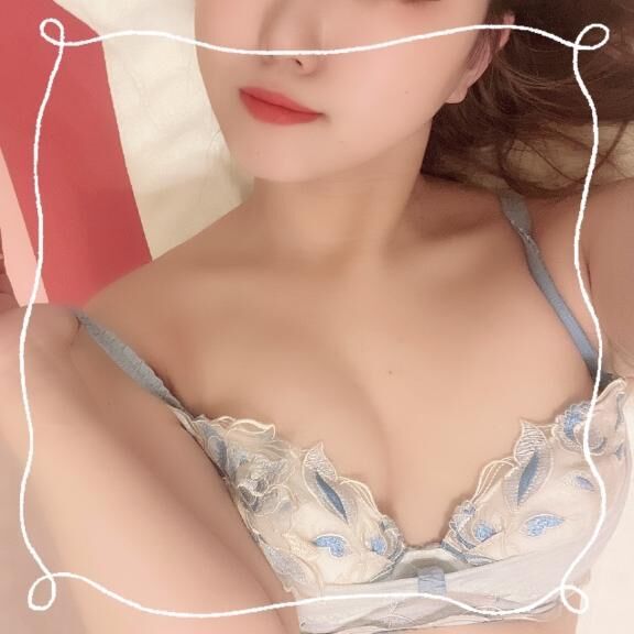 貴方の疲れた体を骨の髄まで揉みほぐすよ&#9825;