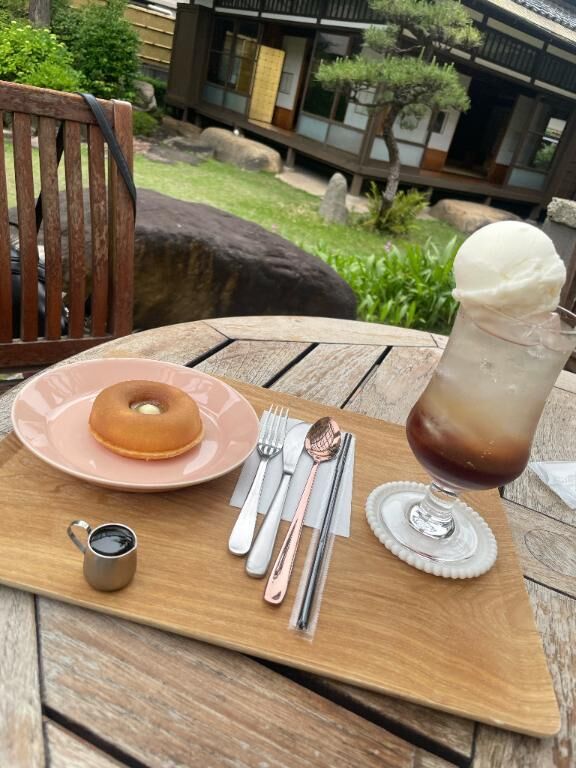 カフェ