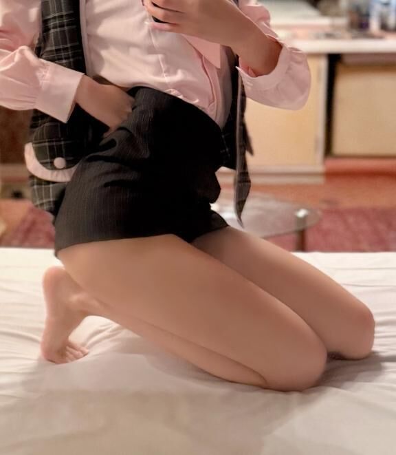 &#128087;