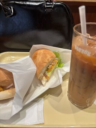 ドトールにて