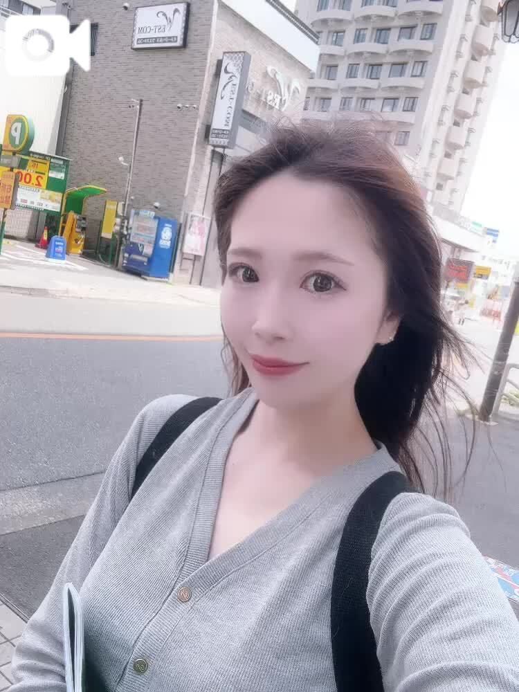 前髪が…