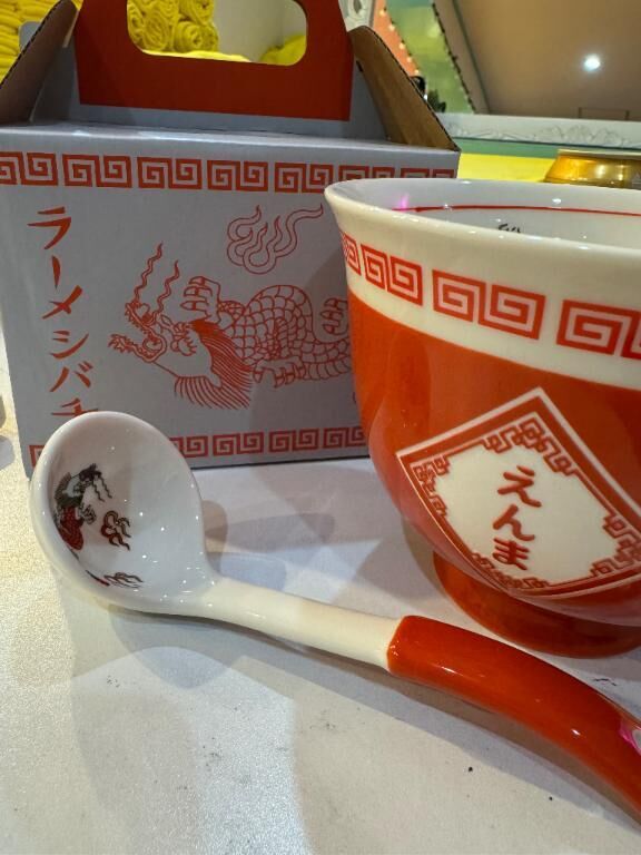 ドロロン(&#5147;)&#1608;