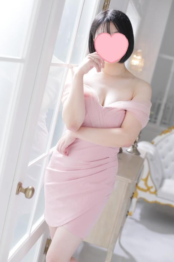 例え数百万円のドレスに身を包んでいても