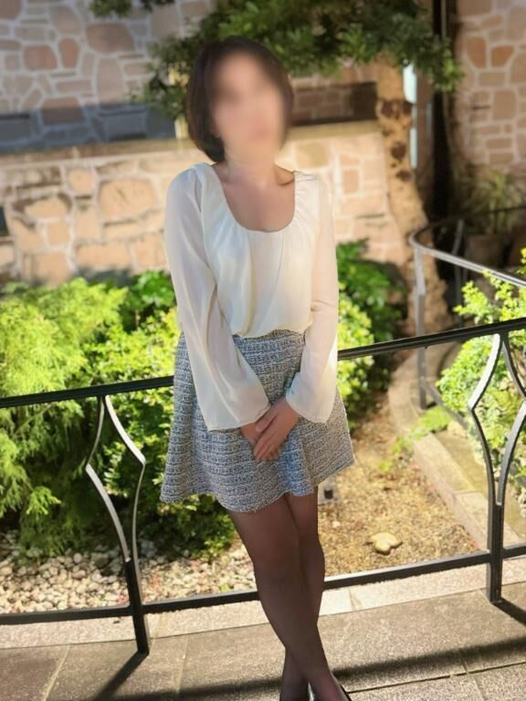 明日、出勤します。