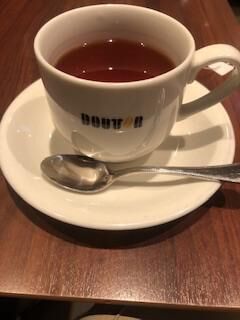 さっさと帰ろ