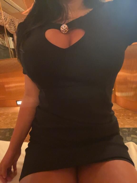 &#9825;&#9825; ドレスは黒です&#9825; &#9825;&#9825;