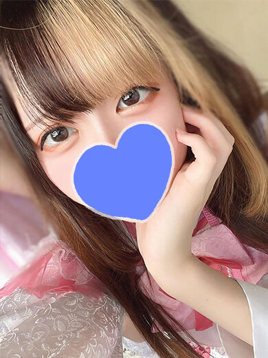 騎乗位でかわいい顔するおにいさん