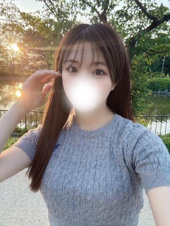 昼間の公園で♡