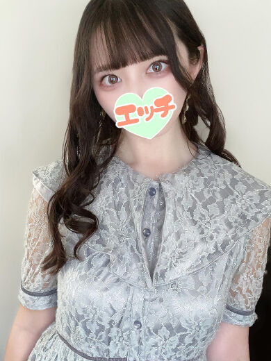 子猫のようなポーズ(●&#711;∀&#711;●)