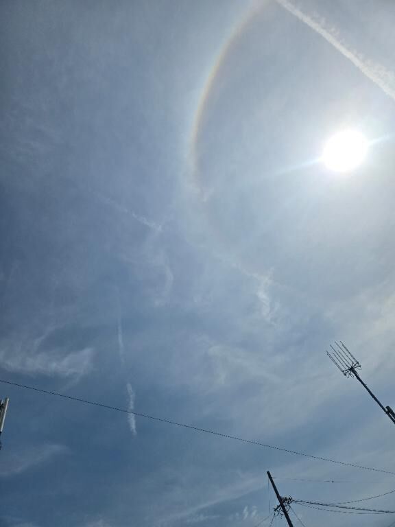 暑い&#128561;&#9728;