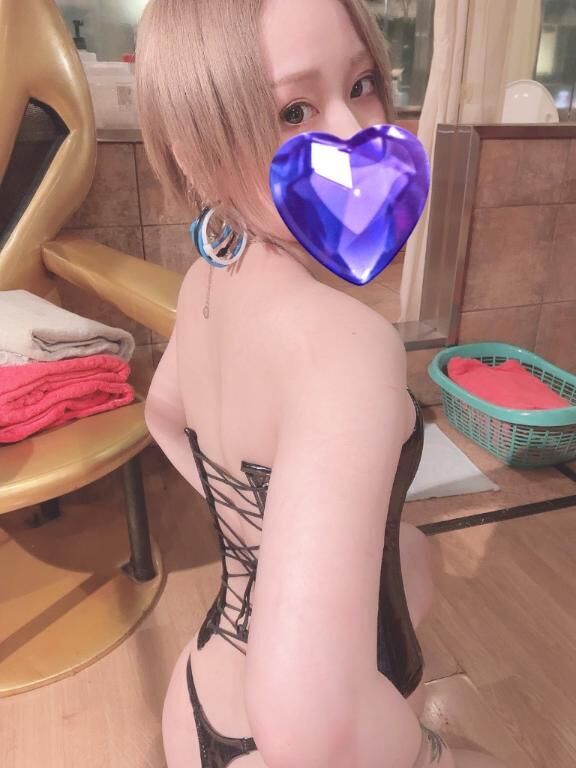出勤してます