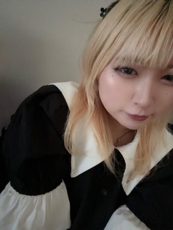 お誘い待ってます&#9825;&#9825;&#9825;
