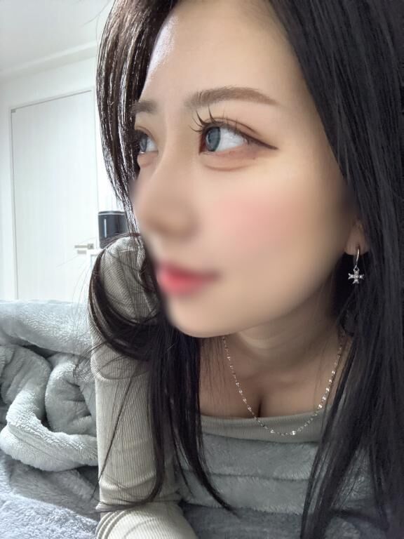 となり、、きて？歯