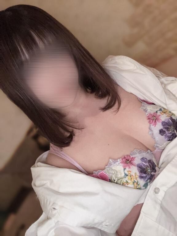 えっちぃな事は好きですか