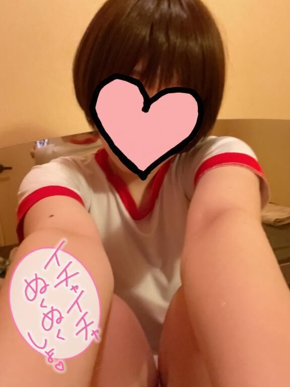 しょんぼり(´._.｀)