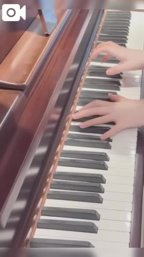ストリートピアノ