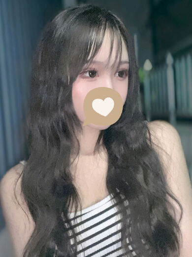 騎乗位で乳首舐めながらピストン∩^ω^∩