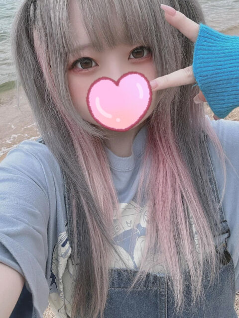 思う存分犯してください&#9825;愛のあるえっちも強引なえっちもすき☆