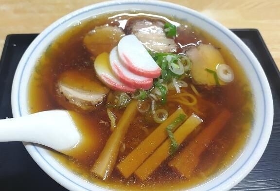 何食べる？