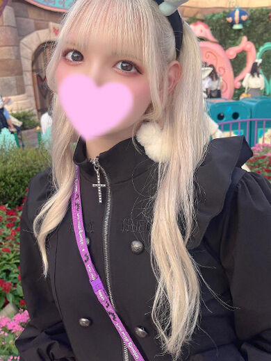 コスプレ着たままおちんちん入れられたい