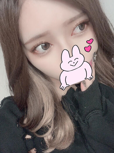 ベッド上がいやらしいお汁で