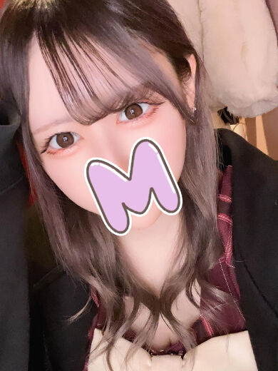 自分からクリさわっちゃうのは引きますか？