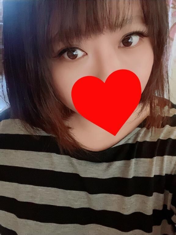 髪の毛切りました&#128522;