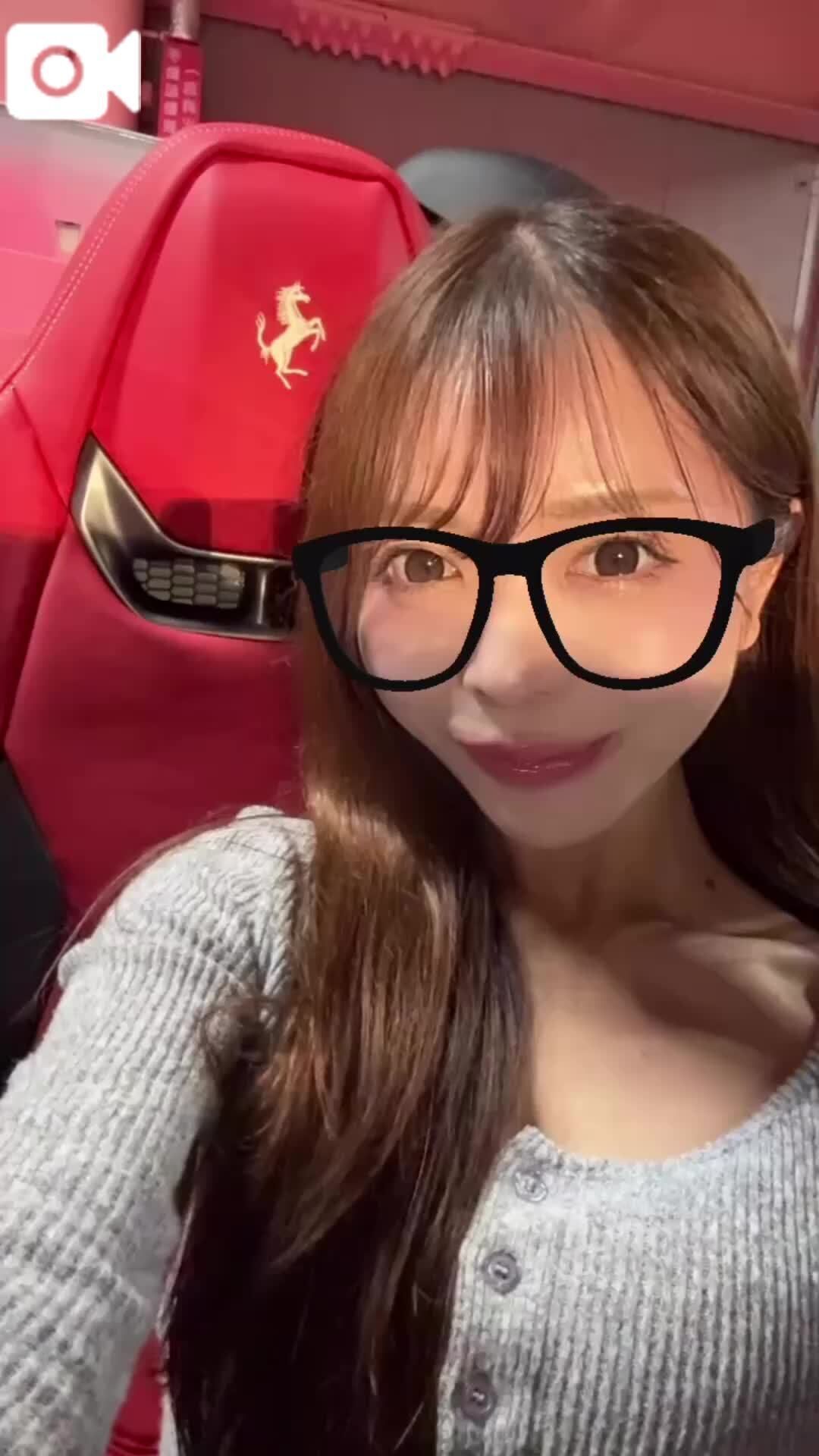&#129392;