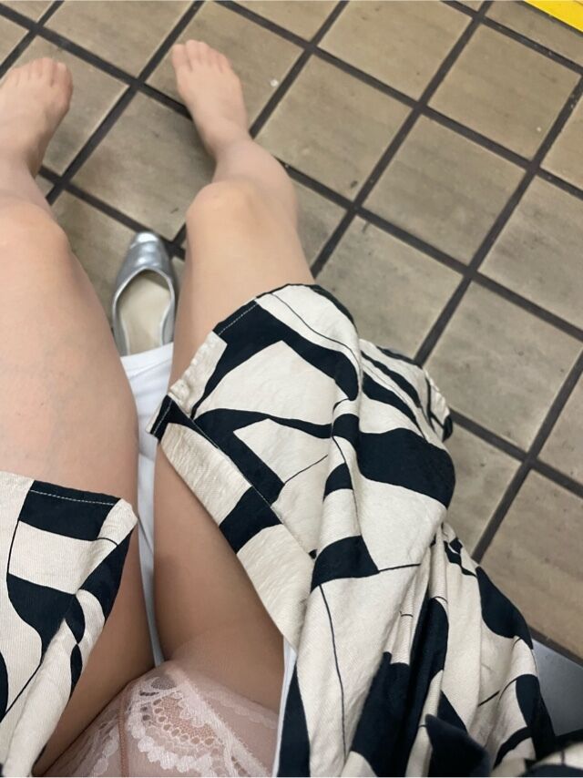 ほたる今日のパンチラ