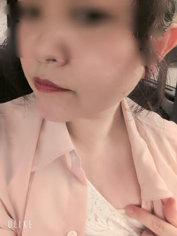 (/// ^///)
