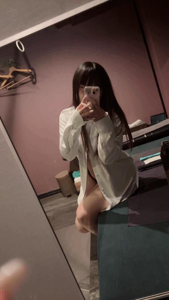 (&#1374;っ &#811; _&#1374;)&#8234;&#8234;&#10084;&#65038;&#8236;
