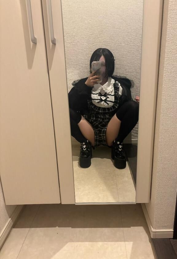 M字開脚得意かも///
