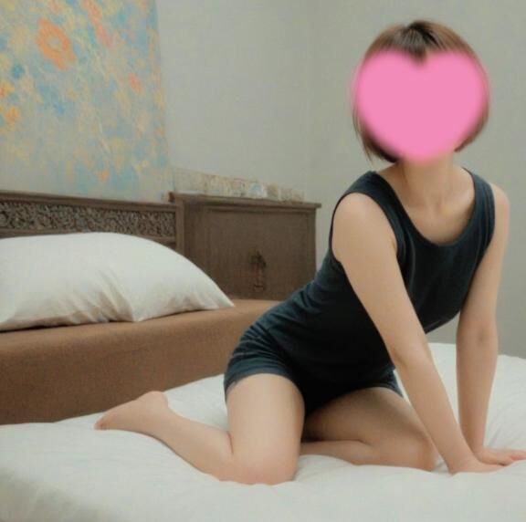 乳首も小さい