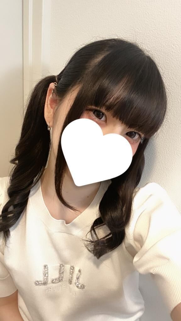 &#5153; &#819;&#7447; &#811; &#7447; &#819;&#5153;