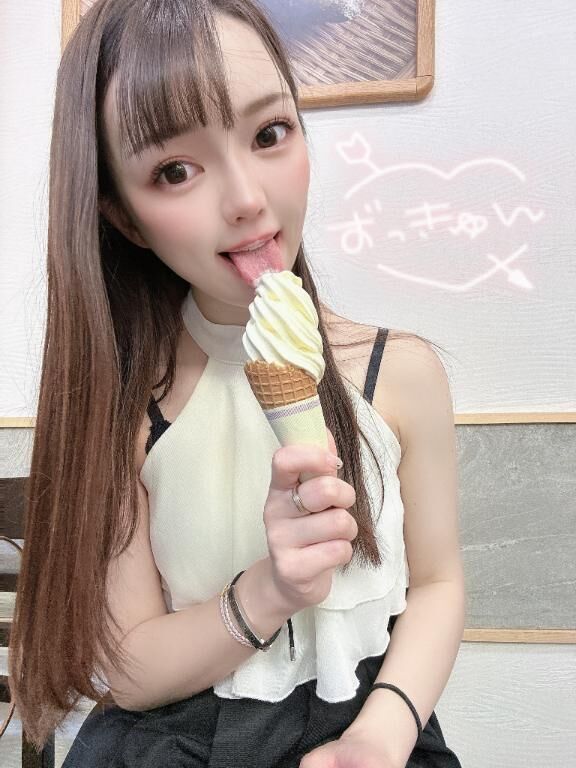 ぺろん