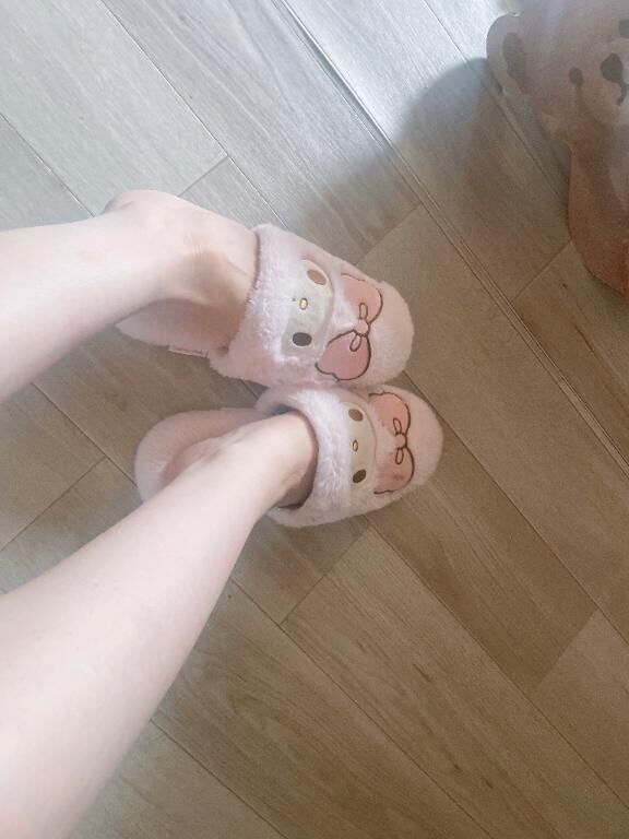 むくむく…