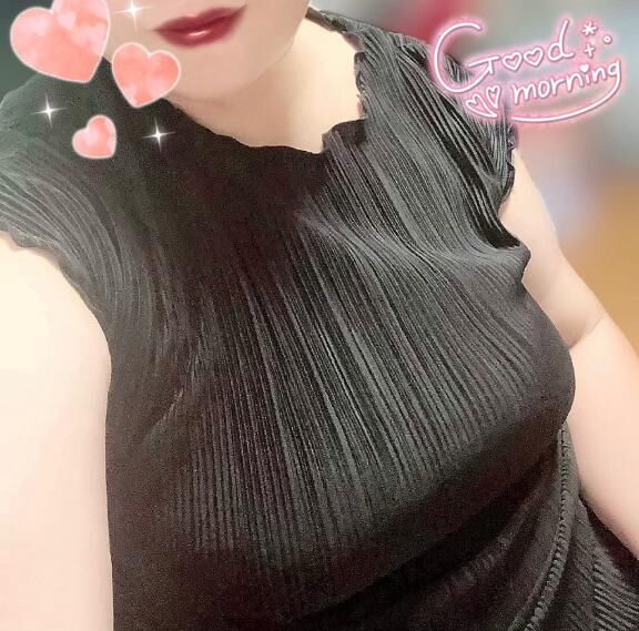 夜中に起きてバナナオーレ飲むって糖尿病まっしぐらですよ､ヤバいス(まだ糖尿じゃないです)