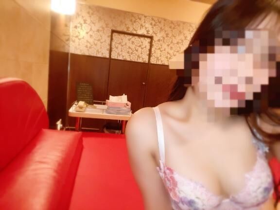 我慢できずに