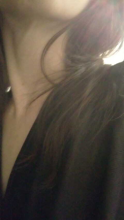 Σ(&#9825;&#9825;&#9825;;)