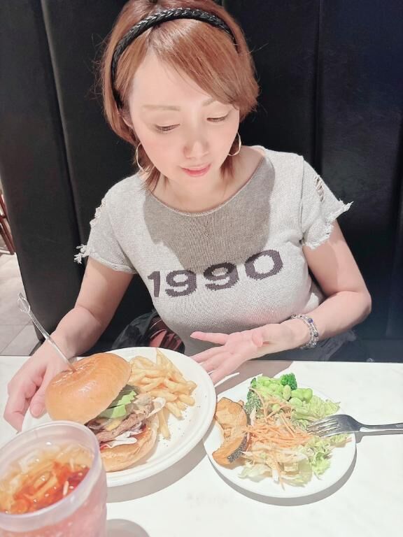 今日は１３時から出勤です&#9825;が…