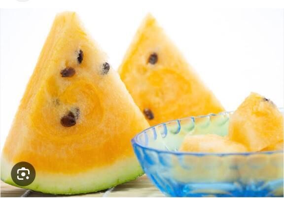 黄色スイカ食べた事ありますか？&#9825;